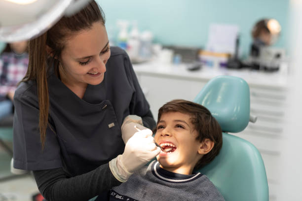 Best Emergency Care for Gum Disease in Cutlerville, MI